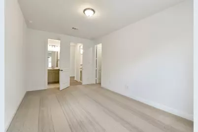 16119 Rustling Woods Road, Conroe, TX 77302 - Photo 26