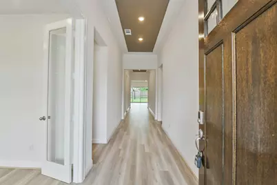 16119 Rustling Woods Road, Conroe, TX 77302 - Photo 4