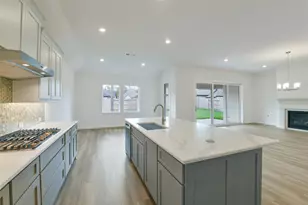 16119 Rustling Woods Rd, Conroe, TX 77302 - Photo 12