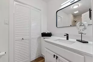 4915 Andrea St, Houston, TX 77021 - Photo 6