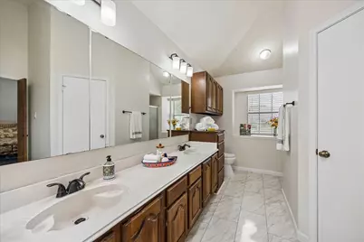 1104 Tipperary Avenue, Friendswood, TX 77546 - Photo 8