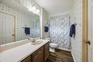 1104 Tipperary Ave, Friendswood, TX 77546 - Photo 14