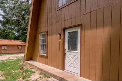 712 Cline Street #A, Huntsville, TX 77340 - Photo 14
