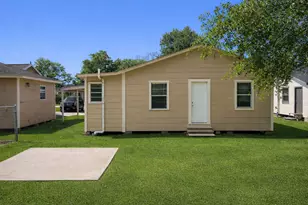 1840 Hebert St, Beaumont, TX 77705 - Photo 16