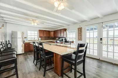 326 Bay Avenue, Surfside Beach, TX 77541 - Photo 4