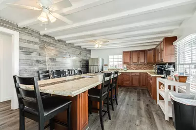 326 Bay Avenue, Surfside Beach, TX 77541 - Photo 18