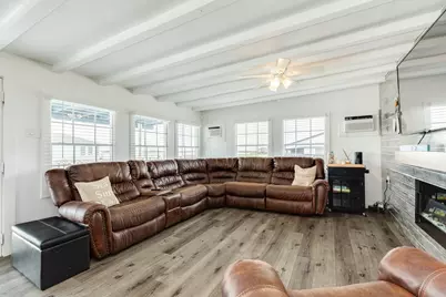 326 Bay Avenue, Surfside Beach, TX 77541 - Photo 16