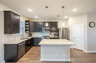 2060 Muscadine Trail, Brenham, TX 77833 - Photo 10