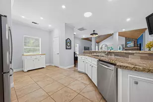 211 Lake Walden Cove, Montgomery, TX 77356 - Photo 14