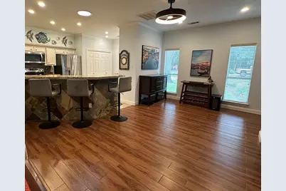 211 Lake Walden Cove, Montgomery, TX 77356 - Photo 14