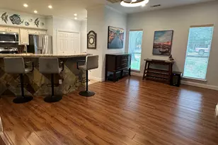 211 Lake Walden Cove, Montgomery, TX 77356 - Photo 14
