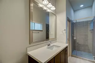 5941 Kansas St, Houston, TX 77007 - Photo 18