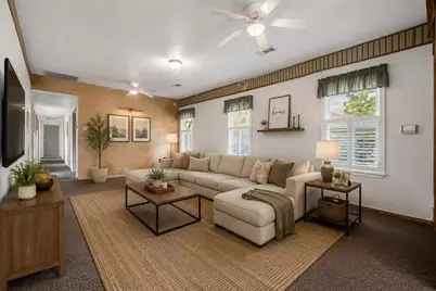 730 S Holmes Street, La Porte, TX 77571 - Photo 10