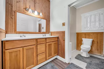 730 S Holmes Street, La Porte, TX 77571 - Photo 24