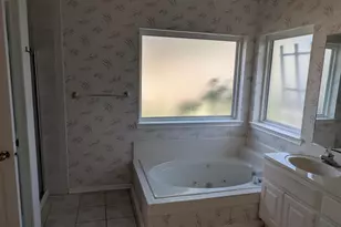 14407 Shannon Ridge Rd, Houston, TX 77062 - Photo 10