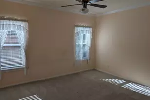 14407 Shannon Ridge Rd, Houston, TX 77062 - Photo 12