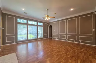 6903 Springcrest Ct, Sugar Land, TX 77479 - Photo 4