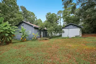 242 Bishop, Livingston, TX 77351 - Photo 40