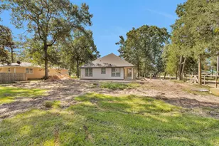 11101 Park Dr, Willis, TX 77378 - Photo 30