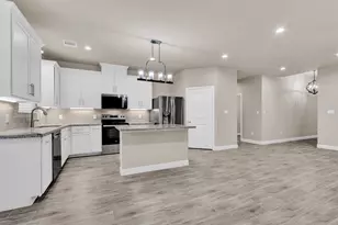 11101 Park Dr, Willis, TX 77378 - Photo 16