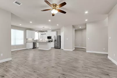11101 Park Dr, Willis, TX 77378 - Photo 14