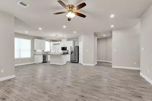 11101 Park Dr, Willis, TX 77378 - Photo 14