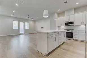 6313 Chelsea Falls Ln, Houston, TX 77008 - Photo 12