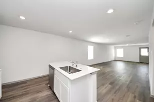 1018 Bluegill Ln, Alvin, TX 77511 - Photo 6