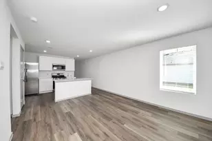 1018 Bluegill Ln, Alvin, TX 77511 - Photo 10