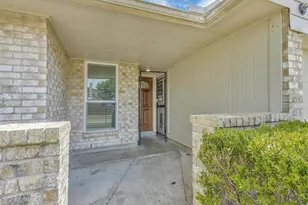 2311 Lemonwood Ln, Houston, TX 77038 - Photo 2