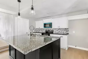 712 S Blackwell St, La Porte, TX 77571 - Photo 10