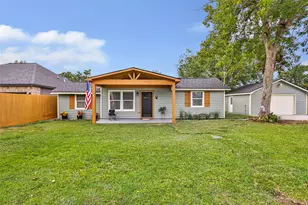 712 S Blackwell St, La Porte, TX 77571 - Photo 2