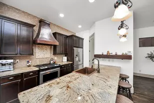 1141 W 23rd St, Houston, TX 77008 - Photo 1