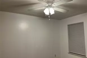 4702 Buescher Ct, Pearland, TX 77584 - Photo 18