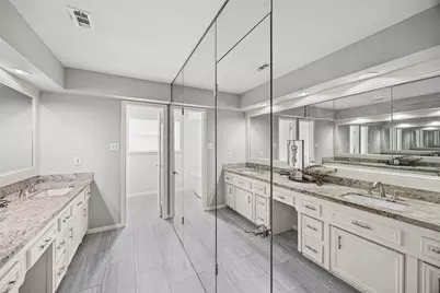 14010 Court Of Regents, Houston, TX 77069 - Photo 12