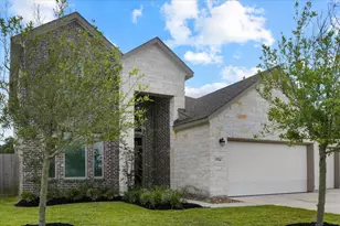 15542 Blue Lake Dr, Mont Belvieu, TX 77523 - Photo 2