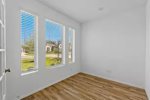 15542 Blue Lake Dr, Mont Belvieu, TX 77523 - Photo 8