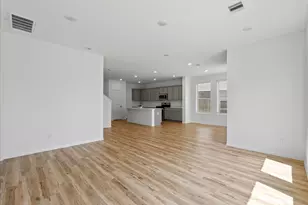 15542 Blue Lake Dr, Mont Belvieu, TX 77523 - Photo 14