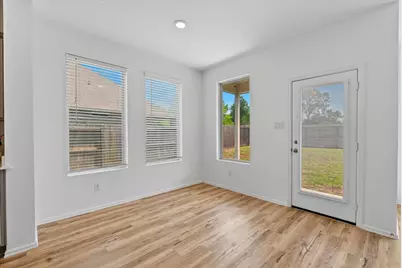 15542 Blue Lake Drive, Mont Belvieu, TX 77523 - Photo 20
