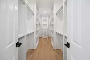 308 E 28th St, Houston, TX 77008 - Photo 10