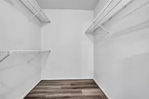 2025 Augusta Dr, Houston, TX 77057 - Photo 20