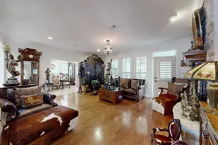 5108 Miramont Cir, Bryan, TX 77802 - Photo 8