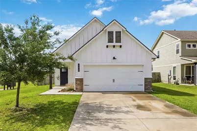 148 Austin Road, Angleton, TX 77515 - Photo 1