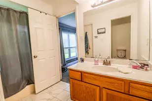 4110 Summit Valley Dr, Houston, TX 77082 - Photo 30