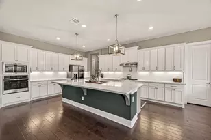 3606 Canyon Dr, Rosharon, TX 77583 - Photo 4