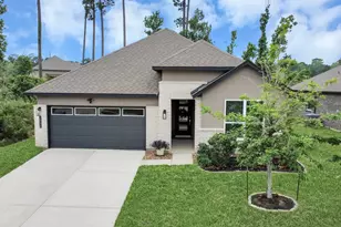 14136 Lake Lodge Dr, Conroe, TX 77384 - Photo 2