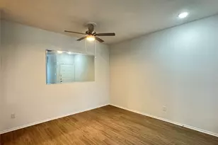 6602 Harbor Town Dr, Houston, TX 77036 - Photo 6