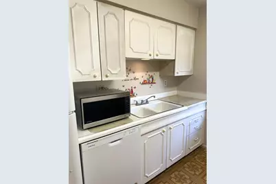 7600 Burgoyne Road #240, Houston, TX 77063 - Photo 14