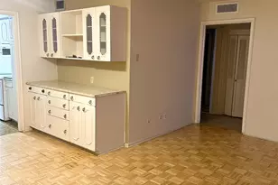 7600 Burgoyne Rd, Houston, TX 77063 - Photo 8