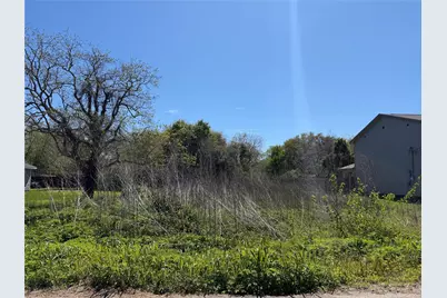 1723 Thompson Street, La Marque, TX 77568 - Photo 2